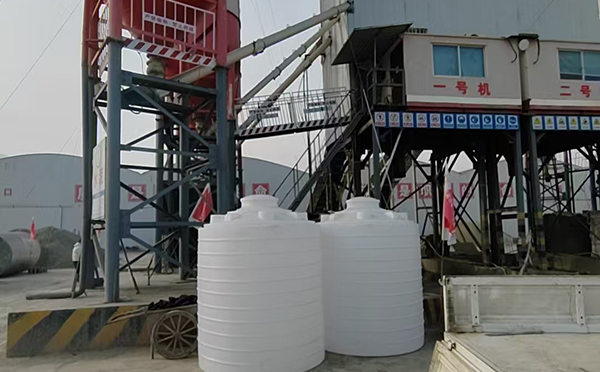 西固立式运输桶交付案例｜全新PE材质 · 多行业适配 · 批量稳定供应