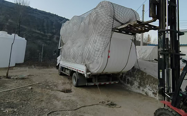 西固塑料桶批量交付案例：满足多行业高标容器需求的一站式解决方案