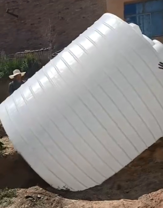 PE西固塑料大桶批量交付案例：满足多行业储运需求的可靠容器方案